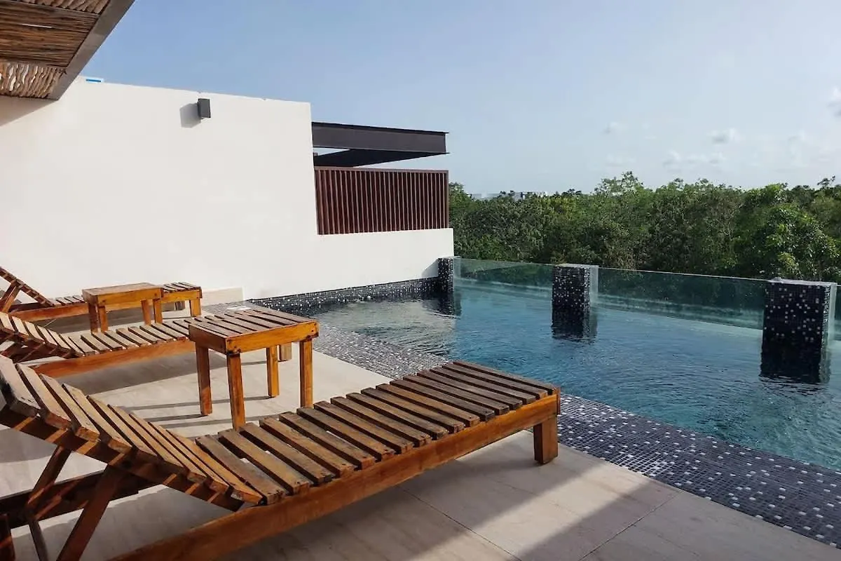 King Bed Cool Pool Hammock Gym Wifi Hyde Tulum Apartment Mexico